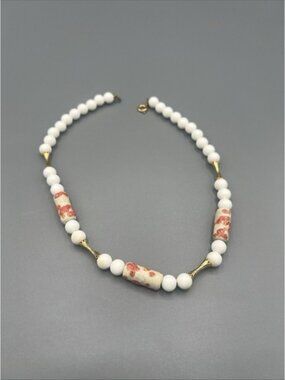 1960s Ceramic Floral Bead Necklace White Plastic Gold Tone Boho Mod MCM